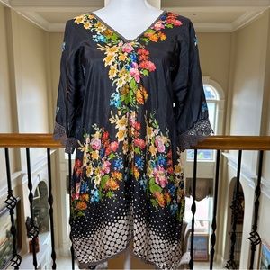 Johnny Was, 100% Silk V-Neck Blouse, Black w/ Floral print. Size: S